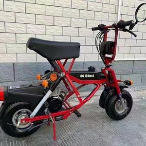 Scooter pliable miniature Honda1 MotoCompo d'occasion, importé, 50 cm³, deux temps, classique, à collectionner, à essence - Product Image 4