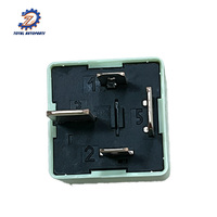 Relais AUTO CAR 12V OEM 4H0951253 4H0 951 253 pour Au-di A3 A4 A5 B-MW 1502-2002 Mer-ce-des Be-nz CLS