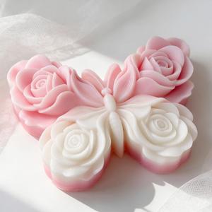 Moule en silicone 3D en forme de papillon, pour la fabrication de bougies et de savons, moulage de résine. Parfait pour la création de bougies de printemps DIY pour créer une ambiance agréable - Product Image 3
