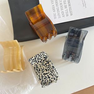Nueva moda coreana, coleta medio atada, horquilla fija, temperamento, tres dientes Clip <span class=keywords><strong>para</strong></span> agarrar, accesorios <span class=keywords><strong>para</strong></span> el cabello <span class=keywords><strong>para</strong></span> mujeres - Product Image 1
