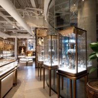 Comptoir de présentation de bijoux de luxe en or, meubles en verre et acier inoxydable, vitrine de présentation de bijoux pour boutique de détail
