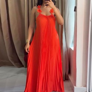 Robe longue plissée à bretelles florales 3D pour femme - Robes sans manches à dos ouvert tendance - Product Image 1