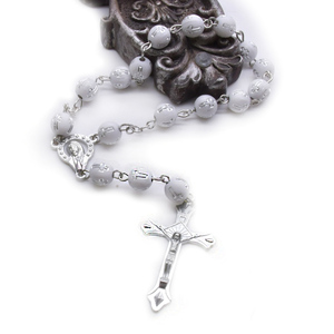 สร้อยข้อมือลูกประคำมุกพลาสติกขนาด6มม. ลายทางศาสนาประดับโต๊ะ Virgin Mary - Product Image 4