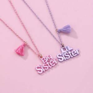 Collier avec pendentif lettre de couleur douce, collier pour grande sœur, meilleur ami, collier pour petite sœur, collier d'amitié BFF pour filles - Product Image 1