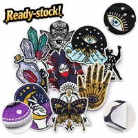 Patchs brodés thermocollants et à coudre, motifs mystiques et célestes : Hamsa, Œil, Lune, Chat, Palmistry, Papillon, Tarot, Main de sorcière, avec cristaux