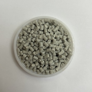 Gránulos de resina PP de alta calidad, plástico reciclado para artículos domésticos duraderos, grado de película de alta rigidez - Product Image 3