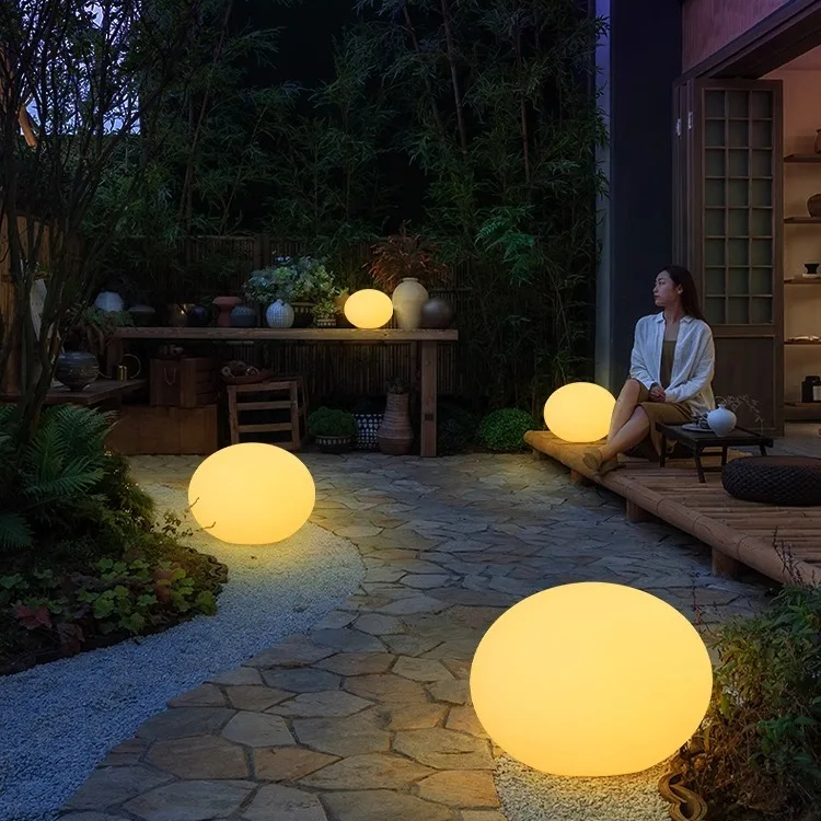 Luci Smart per la casa con 16 colori con telecomando per comodino luce notturna camera da letto lampada da terra solare da giardino