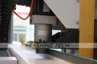 Mesin Router CNC 2130 Penggantian Alat Otomatis 3-Axis Ramah Lingkungan untuk Pemotongan Panel dan Pembuatan Kabinet Kayu