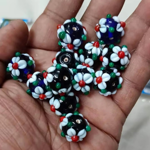 Hermoso diseño de alta calidad Suministro a granel Cuentas de vidrio para la fabricación de joyas Cuentas de vidrio Pulseras de cuentas de vidrio en precio al por mayor - Product Image 1