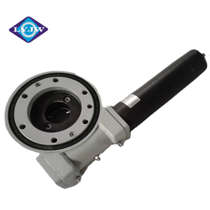 <span class=keywords><strong>3</strong></span> Inci Slew <span class=keywords><strong>Drive</strong></span> Panel Surya Sistem Pelacakan Worm <span class=keywords><strong>Drive</strong></span> dengan Motor SE3 Worm Gear <span class=keywords><strong>Slewing</strong></span> <span class=keywords><strong>Drive</strong></span> - Product Image 6