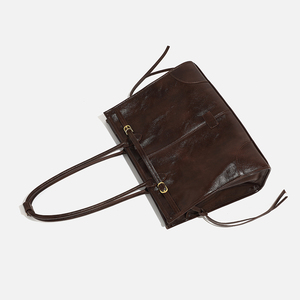 Sacs fourre-tout en PU de haute qualité, durables, grande capacité, avec fermeture éclair, imperméables, sacs à main de luxe pour ordinateur portable, sacs à main <span class=keywords><strong>vintage</strong></span> en <span class=keywords><strong>cuir</strong></span> souple pour femmes - Product Image 6
