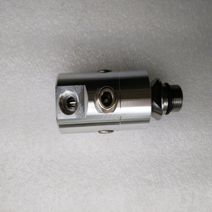 ข้อต่อโรตารี่แบบหมุนได้ รุ่น A10-1701-05L - Product Image 3