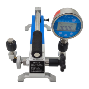 Pompe pneumatique manuelle portable pour calibrage d'air -1-160 bar YWQ-1432S - Product Image 1
