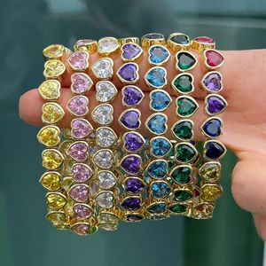 Bracelet de tennis unisexe vintage SongYi avec cœur coloré serti de zircone cubique, design extensible micro-incrusté - Product Image 4