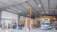 Entrepôt en acier, hangar pour bateaux, atelier préfabriqué en acier avec design moderne et services de conception de modèles 3D
