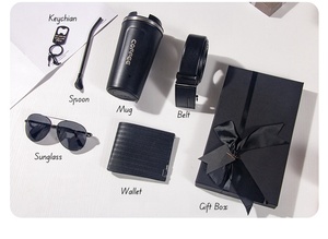 Vente en gros de marque de luxe Coffret cadeau d'affaires pour homme 5pcs Tasse en acier inoxydable <span class=keywords><strong>Portefeuille</strong></span> en verre Ceinture et porte-clés - Product Image 2