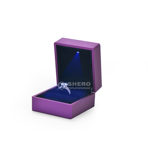 Caja de Joyería de Plástico Azul, Roja y Negra, al por Mayor, Nueva Colección, para Anillos, Pendientes, Colgantes y Collares, Empaque para Joyería - Product Image 6