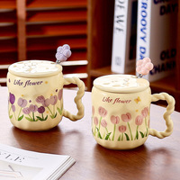 Gran oferta chica Taza de cerámica de tulipán de alto valor 401-500ml caja de regalo de diseño moderno embalaje para café té leche regalos de fiesta