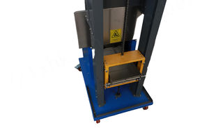 Customized Vertical Feeder for Industrial Automation <b>Production</b> Line On-Demand Sealing <b>Machines</b> <b>Paper</b> Plastic Packaging Material - Product Image 3