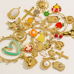 E333 titanio acero chapado en oro encanto colorido esmalte zirconia encantos colgantes para joyería <span class=keywords><strong>amistad</strong></span> - Product Image 3