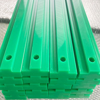Vente directe Bandes anti-usure vertes en UHMWPE, Profilés en T pour rouleaux de lignes d'automatisation, Rails de glisse en PE UHMW pour machines d'emballage, Guides de chaîne