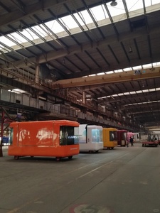 งานฝีมือโลหะแบบกำหนดเอง รถกระเช้าชมวิวในพื้นที่ท่องเที่ยว กระจกพาโนรามา รถขายอาหารเคลื่อนที่ รีสอร์ทบนภูเขา สวนสนุก - Product Image 5