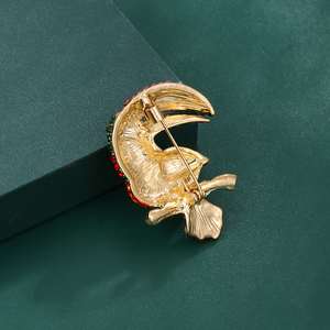 Broche Toucan en Cristal Coloré Weiman, Plaqué Or, Multi Strass, Épingle Oiseau, Bijou de Mode pour Femme, Ornement de Vêtement, Cadeau de Fête - Product Image 5