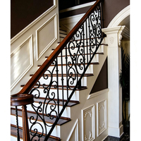 Balustrade d'escalier carrée en fer forgé noir mat facile à installer pour la décoration intérieure