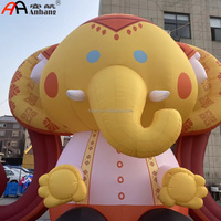 Modèle géant gonflable d'éléphant Ganesha thaïlandais, énorme mascotte de dieu hindou pour la décoration de festivals religieux et d'événements en plein air