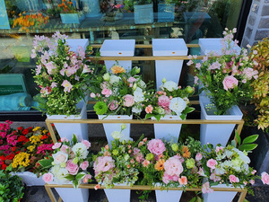 Étagère à fleurs décorative à 3 niveaux détachable, magnifique chariot à fleurs, présentoir <span class=keywords><strong>pour</strong></span> fleuriste, cadre extérieur avec 9 seaux - Product Image 4