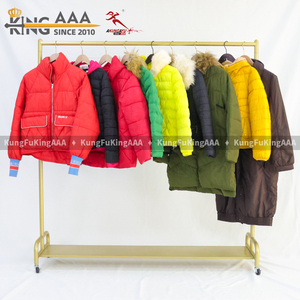 Kungfukingaaa - Fardos de Ropa de Segunda Mano de Alta Calidad, Chaquetas Gruesas de Plumón para Mujer, Abrigos Cálidos de Invierno - Product Image 2