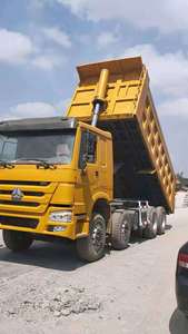 Camión de Carga con Plataforma y Barandas HOWO 371 8x4 de 371/380 hp, Estándar Internacional, Usado, Sinotruk Howo - Product Image 5