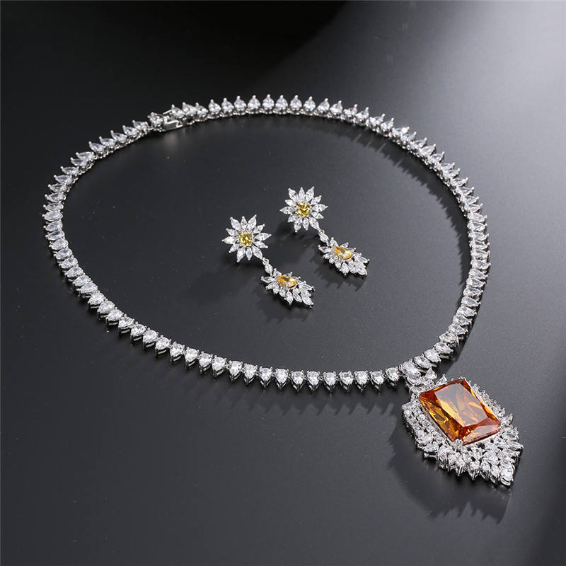 สีเหลือง SP109