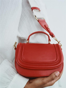 Bolso de Hombro Tipo Bandolera Pequeño de Cuero PU Rojo Vintage para <span class=keywords><strong>Mujer</strong></span>, con Solapa, Correa Ancha y Diseño Redondo - Product Image 6