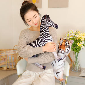 Coussins décoratifs <span class=keywords><strong>et</strong></span> coussins en peluche imprimés tigre, lion, panda de la série Animaux de la <span class=keywords><strong>forêt</strong></span> simulés – Offre Spéciale - Product Image 5