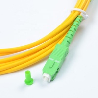 Cable de Conexión de Fibra Óptica Monomodo Simplex SC/APC FTTH G652D de Baja Pérdida de Inserción para Telecomunicaciones y Centros de Datos