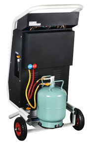 Machine de <span class=keywords><strong>récupération</strong></span> et de remplissage de réfrigérant de voiture a/c r134a et r1234yf Machine de <span class=keywords><strong>récupération</strong></span> et de remplissage de réfrigérant de voiture entièrement automatique - Product Image 3