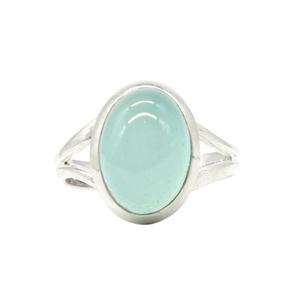 Bague élégante en argent sterling 925 faite à la main, ovale, en calcédoine aqua, sertie de pierres, bande fendue, bijoux de déclaration pour femmes, accessoire - Product Image 1