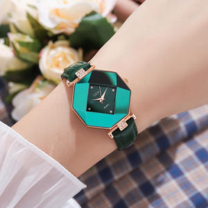 Relojes de Mujer a la Moda, Correa de Cuero Verde Única, Relojes de Cuarzo para Dama, Venta al por Mayor - Product Image 3