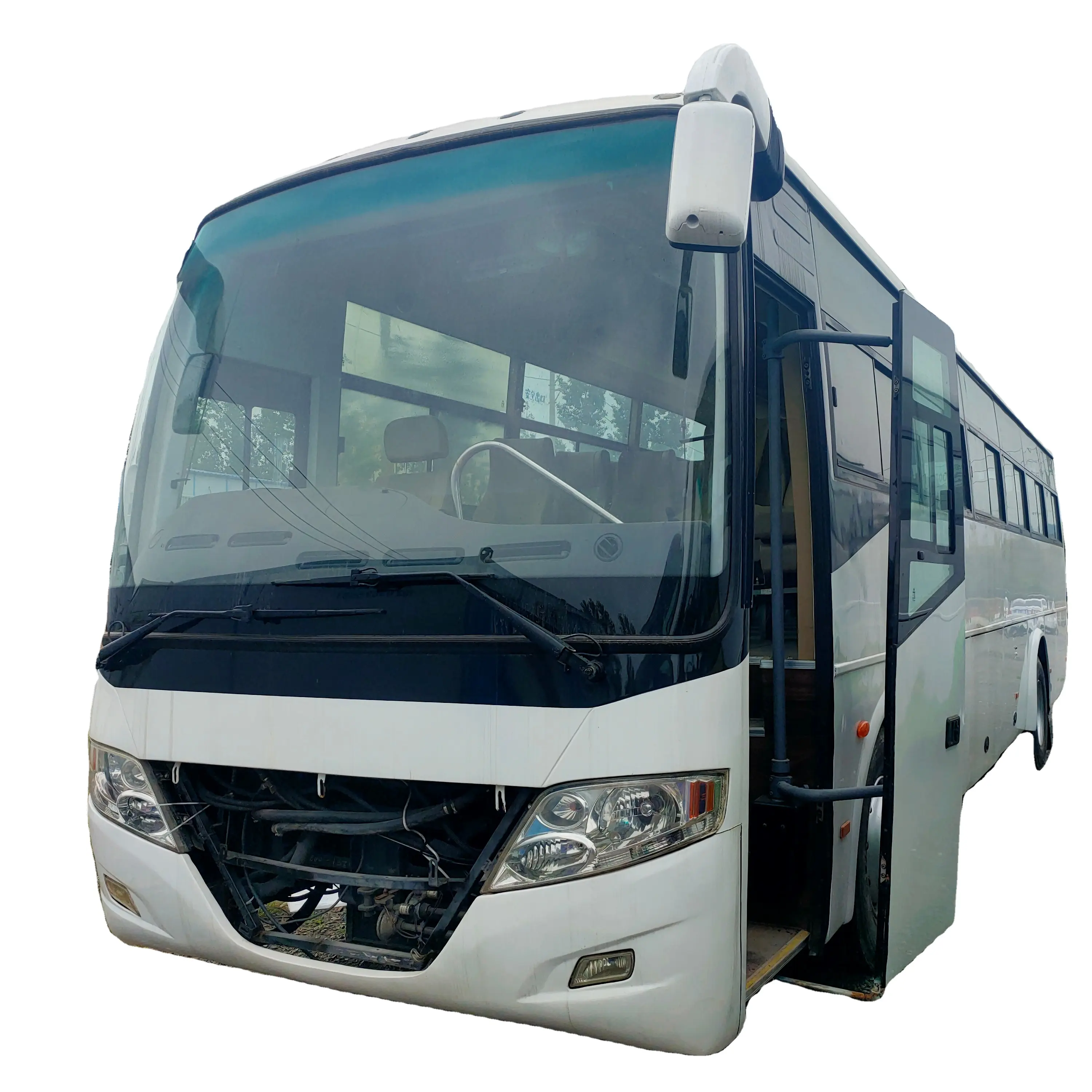renew RHD 54 Seats 2014 Year Used Yutong Bus ZK6112D Diesel Engine Driver Steering No Accident