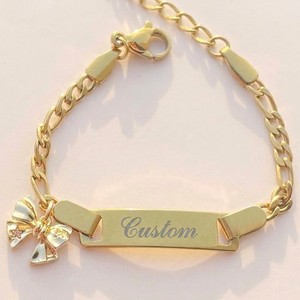 Braccialetto Personalizzato con Nome per Bambini, Gioielli in Acciaio Inossidabile Placcato <span class=keywords><strong>Oro</strong></span> con Incisione e Charm a Farfalla - Product Image 4