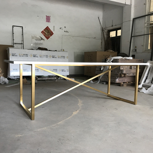 Bàn Ăn Có Chân Chéo Bằng Thép Không Gỉ Màu Trắng Và Mặt Trên Bằng Đá Cẩm Thạch Bằng Gỗ Sồi Tái Chế MRS WOODS - Product Image 5