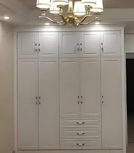 Moderno estilo italiano de madera maciza dormitorio armario ligero de lujo muebles de almacenamiento para el hogar Hotel Villa - Product Image 2