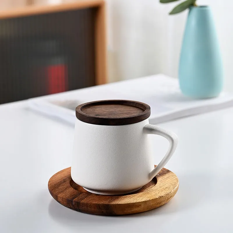 Kunden spezifische Keramik becher mit Holzdeckel matte Sublimation becher wieder verwendbare benutzer definierte Logo Porzellan Cappuccino Kaffee Paar Liebhaber Tasse