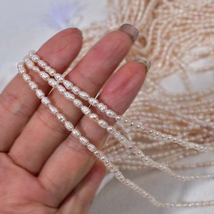 Op maat gemaakte 14 inch volle streng 3-3,5 mm rijstvormige zaadkraaltjes gekweekte zoetwaterparelstreng - Product Image 6