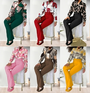 Conjunto de Dos Piezas para Mujer de Oficina, Camisa con Cuello Alto y Estampado Floral, Pantalones Rectos con Cinturón, Poliéster Transpirable y Ecológico - Product Image 2