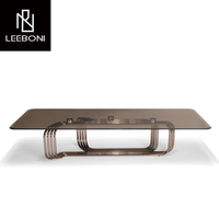 Table basse en verre de forme rectangulaire moderne de luxe avec base en acier inoxydable au design unique