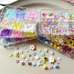 Suministros para <span class=keywords><strong>uñas</strong></span>: <span class=keywords><strong>Uñas</strong></span> postizas al por mayor, dijes de resina con flores para decoración de <span class=keywords><strong>uñas</strong></span>, <span class=keywords><strong>3D</strong></span> DIY, decoración de <span class=keywords><strong>uñas</strong></span> con girasoles de cinco pétalos en 6 rejillas. - Product Image 1
