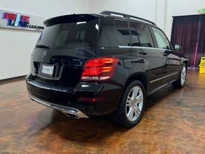 Prix de Gros Voitures d'Occasion Économiques 2015 GLK 350 SUV 4 portes Cuir Conduite à Gauche Toit Ouvrant Caméra Arrière DVD Bonne Consommation MP3 Sans Clé - Product Image 5