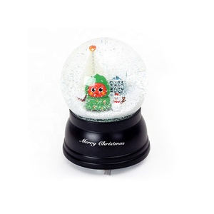 Amuletos de resina navideños grandes personalizados Globo de nieve de cristal Logotipo Globo de nieve personalizado Durable de alta calidad para decoración navideña - Product Image 4